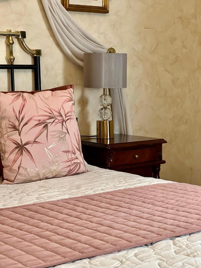 Hotel Boutique Casa Veracruz Estepona Kültér fotó