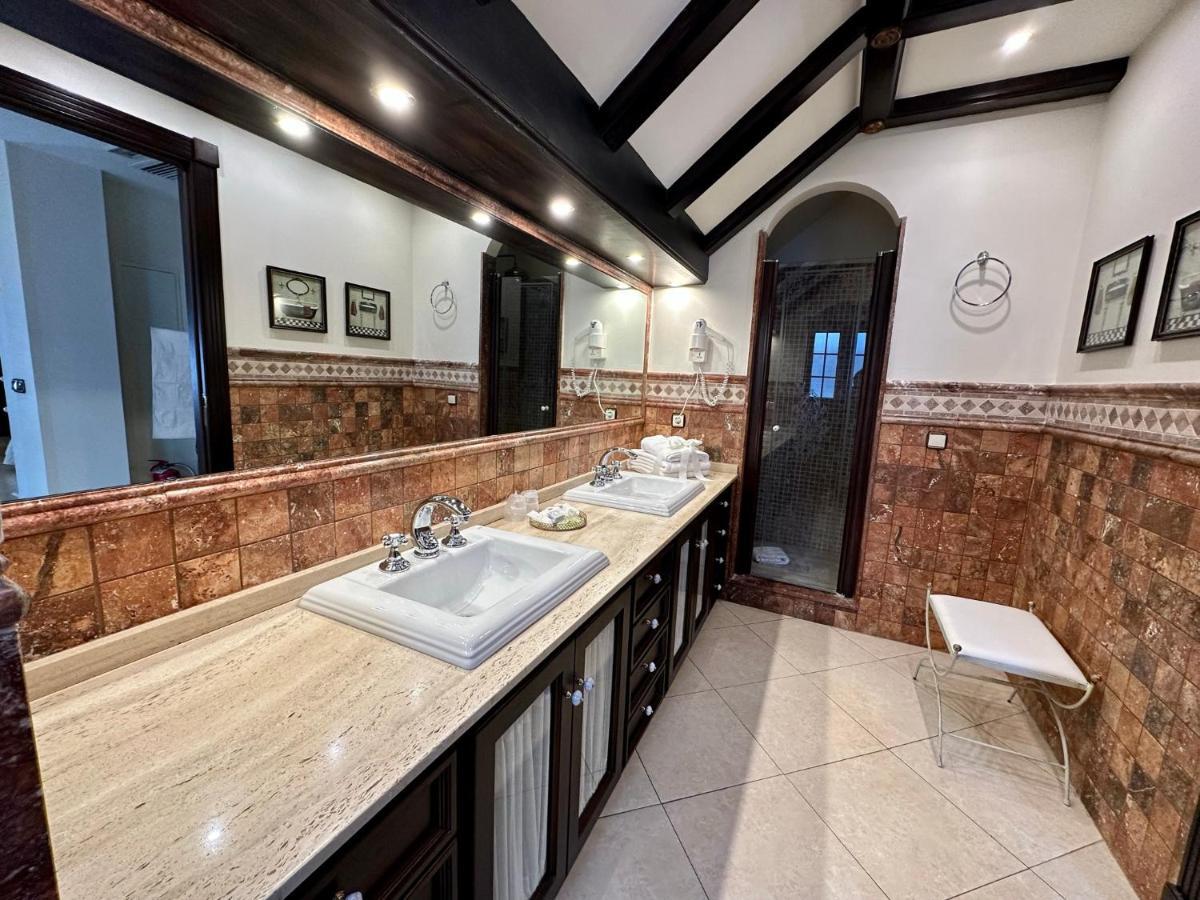 Hotel Boutique Casa Veracruz Estepona Kültér fotó