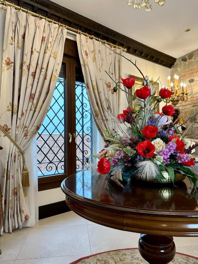 Hotel Boutique Casa Veracruz Estepona Kültér fotó