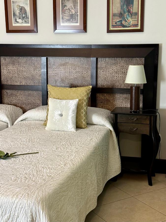 Hotel Boutique Casa Veracruz Estepona Kültér fotó