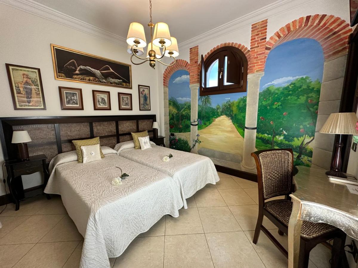 Hotel Boutique Casa Veracruz Estepona Kültér fotó