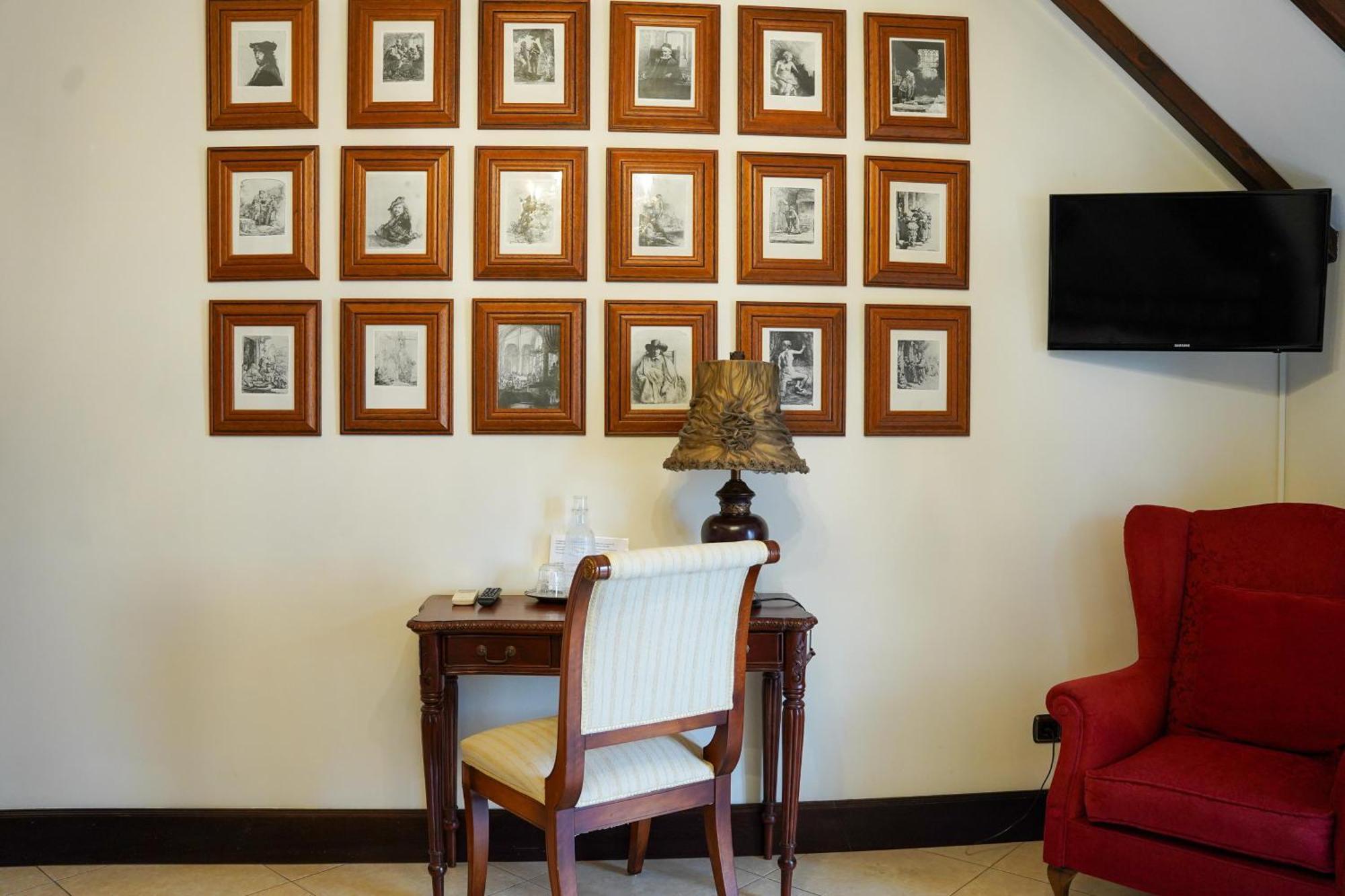 Hotel Boutique Casa Veracruz Estepona Szoba fotó